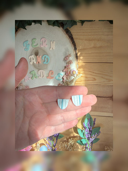 Picnic Blankey Studs